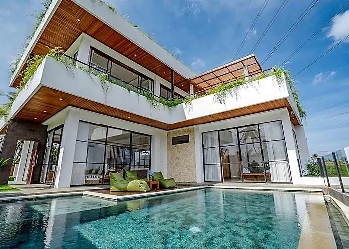 Villa Kami